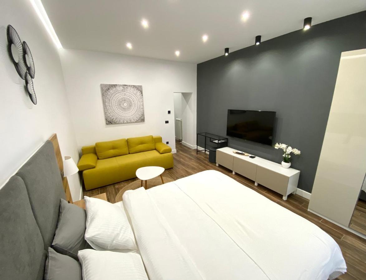 Moni Downtown Luxury Apartments Belgrade Luaran gambar