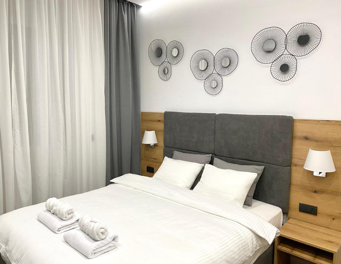 Moni Downtown Luxury Apartments Belgrade Luaran gambar